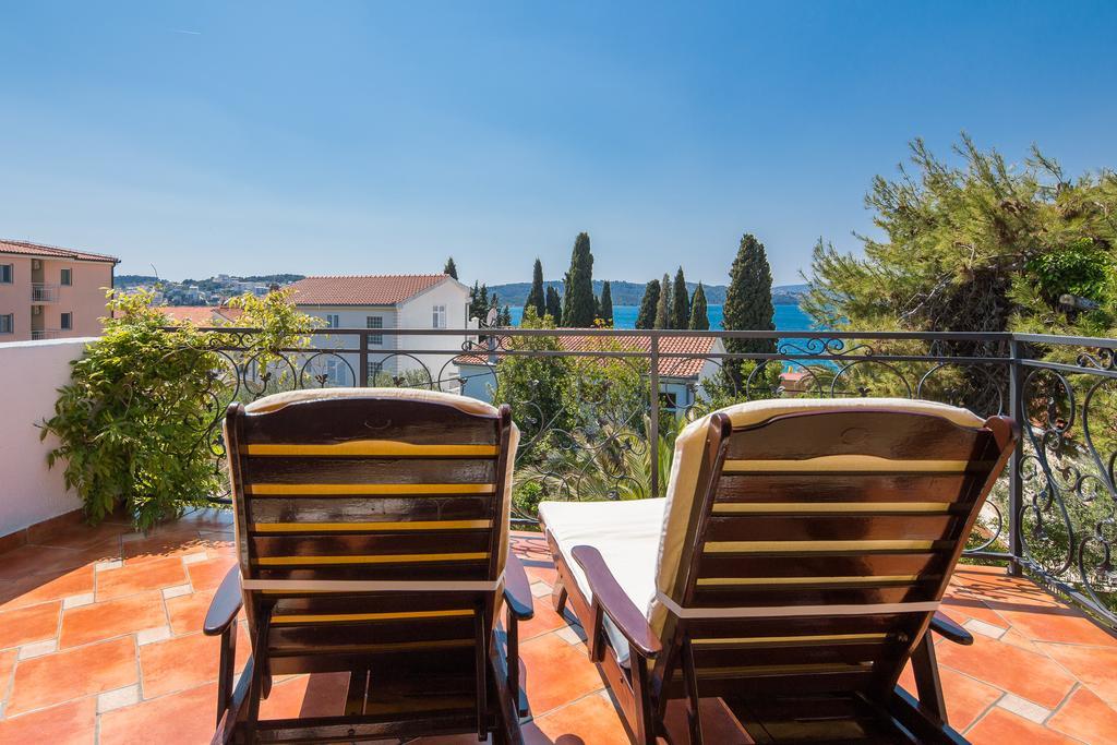 Villa Em Trogir Ngoại thất bức ảnh